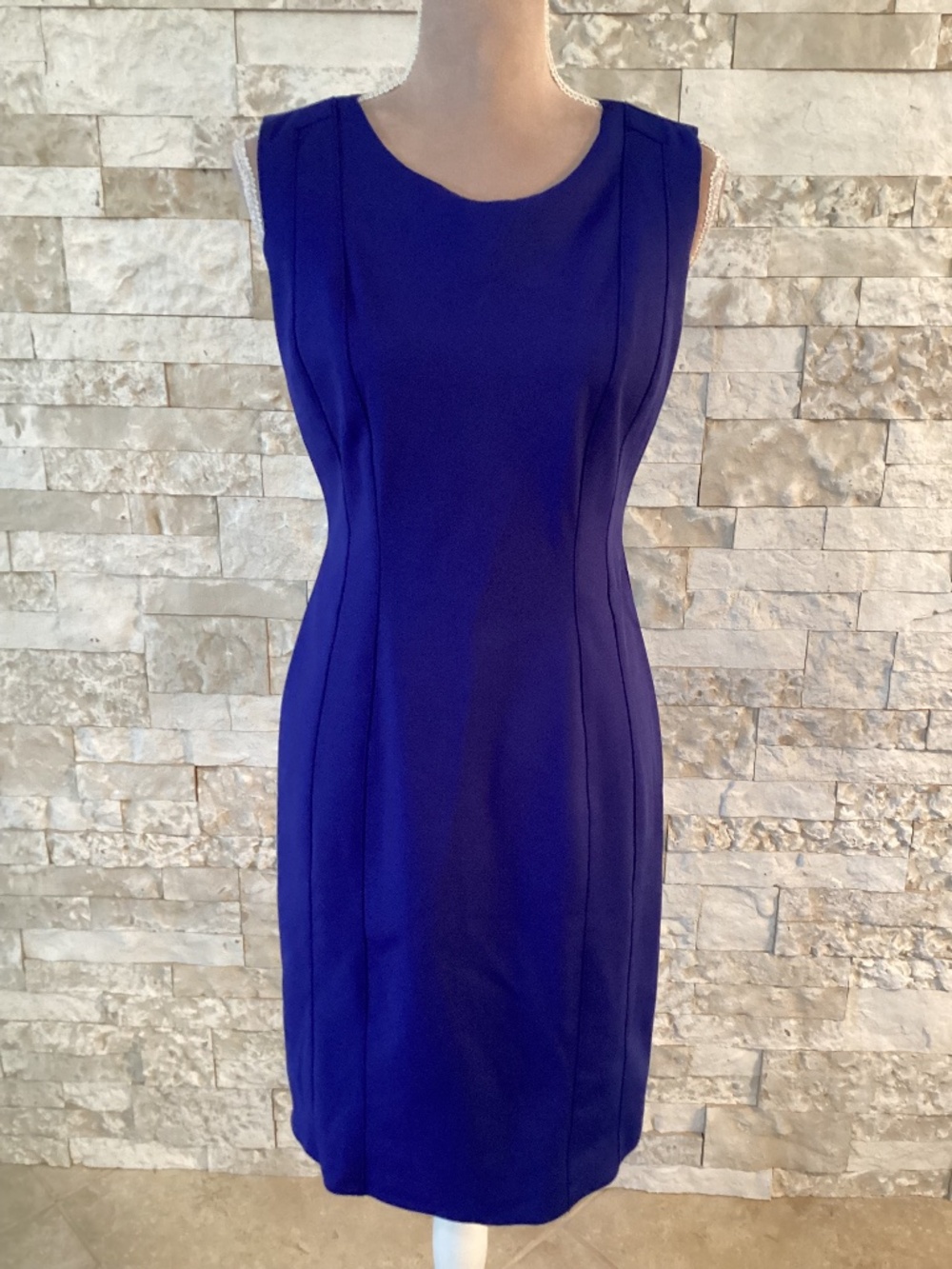Elie Tahari Marley Sleeveless Sheath Dress